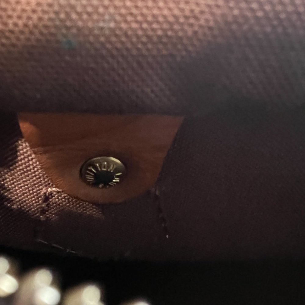 Authentic LV Speedy 25 - Picture 7 of 13